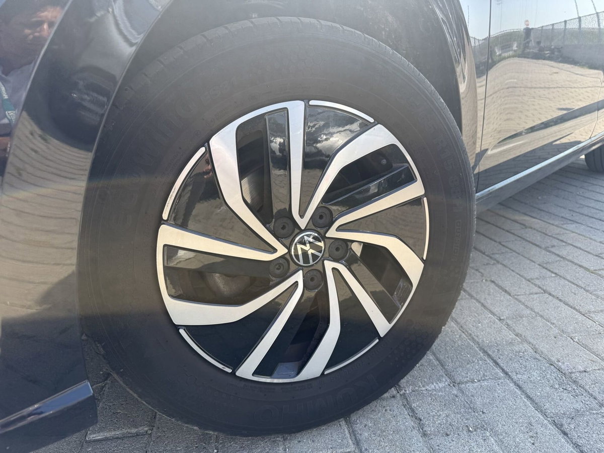Volkswagen Polo 1.0 tsi Life 95cv dsg (2)