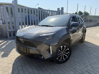 Toyota Yaris Cross Trend awd-i 130cv e-cvt nuova