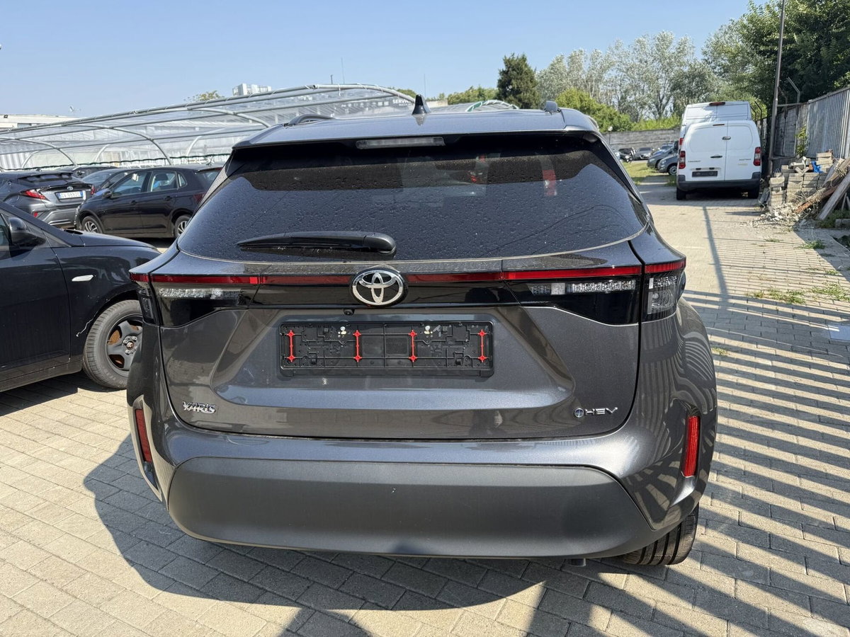 Toyota Yaris Cross Trend awd-i 130cv e-cvt (7)