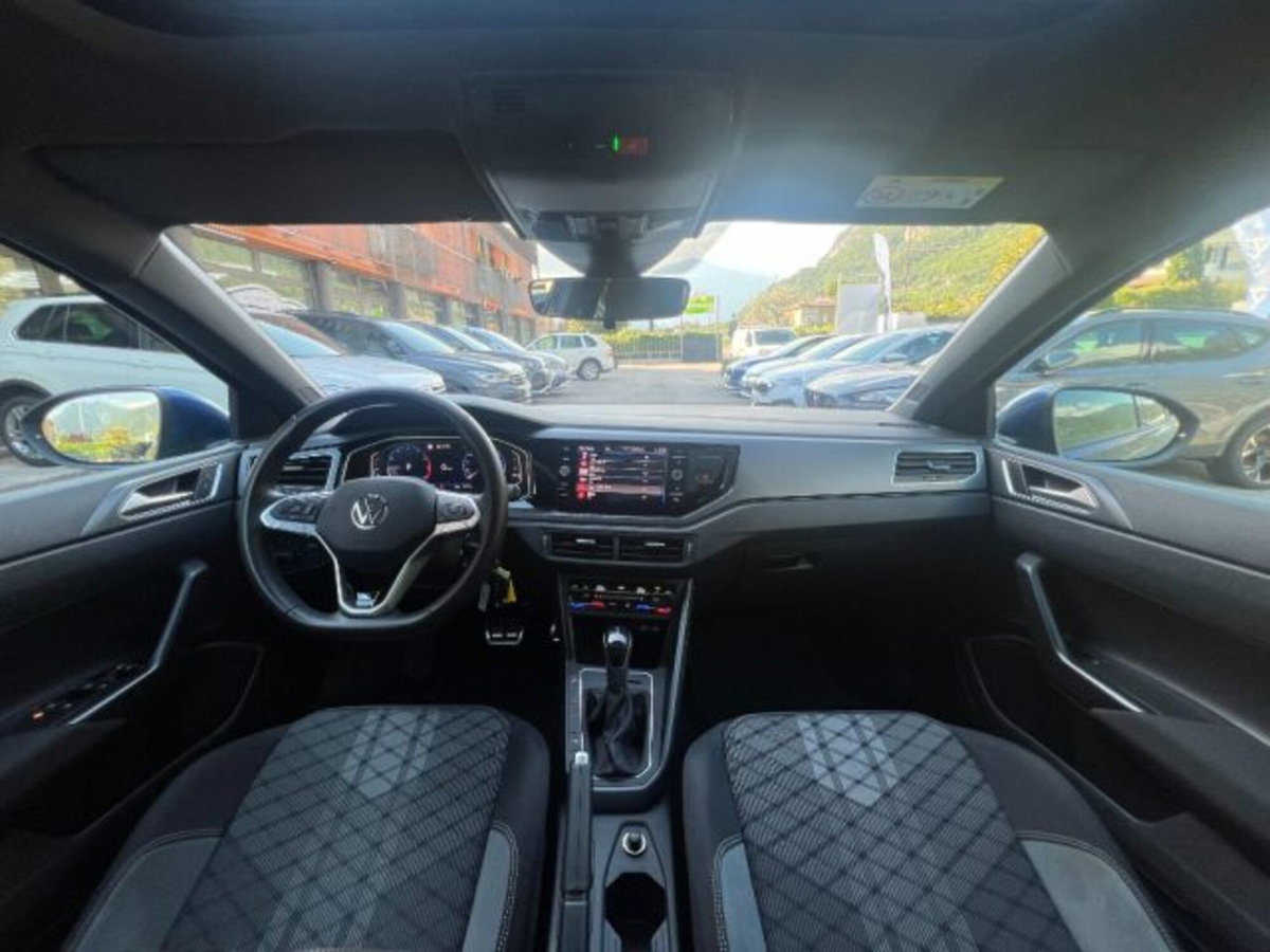 Volkswagen Taigo 1.0 tsi R-Line 115cv dsg (14)