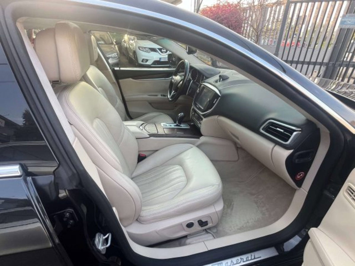 Maserati Ghibli Ghibli V6 Diesel 275 CV Gransport (14)