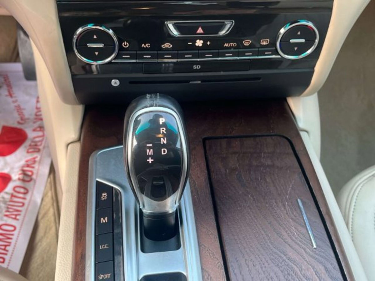 Maserati Ghibli Ghibli V6 Diesel 275 CV Gransport (8)