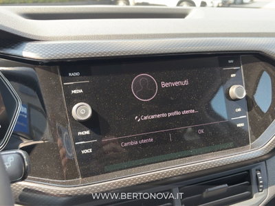 Volkswagen T-Cross 1.0 TSI Style BMT (12)
