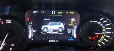 Jeep Renegade 1.3 T4 190CV PHEV 4xe AT6 Limited (10)
