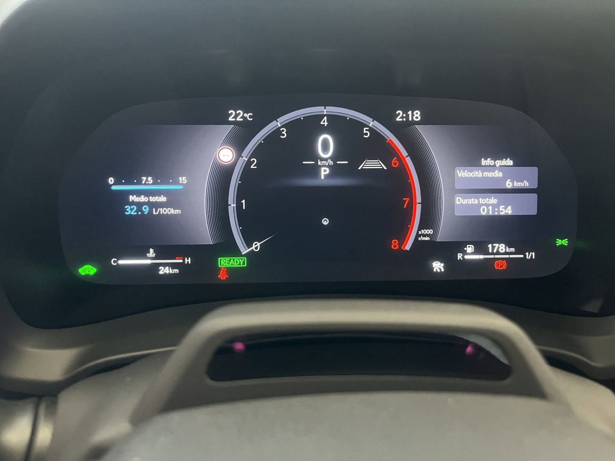 Lexus LBX 1.5 hybrid Elegant 2wd (12)