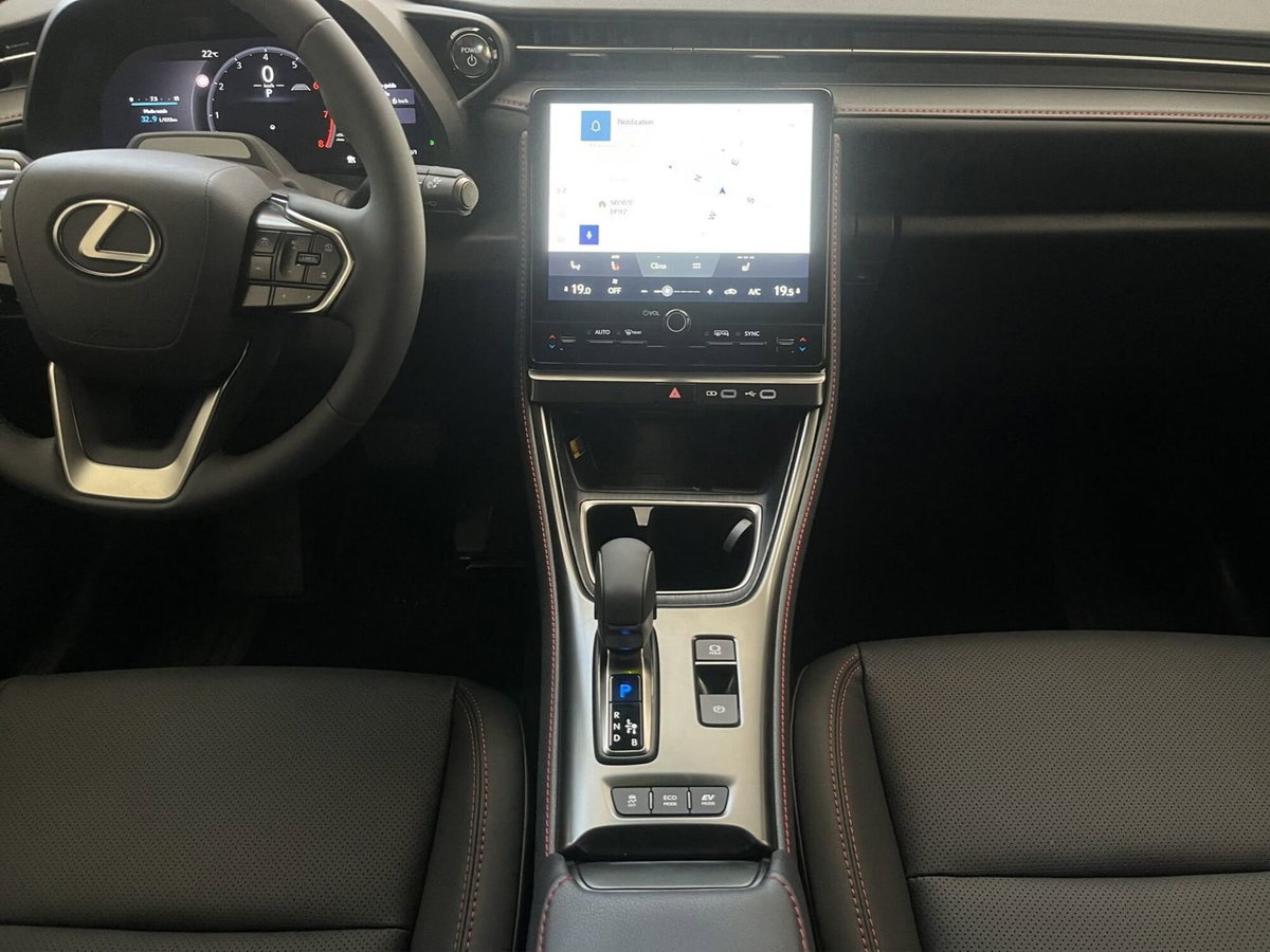 Lexus LBX 1.5 hybrid Elegant 2wd (16)