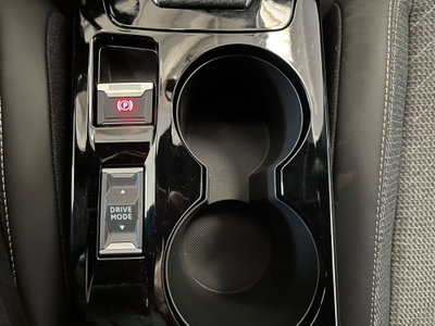 Peugeot 2008 1.2 hybrid Allure 145cv e-dcs6 (20)