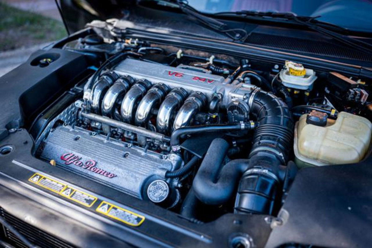 Alfa Romeo Spider 3.0i V6 24V cat L (15)