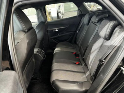 Peugeot 3008 BlueHDi 130 S&S EAT8 Allure Pack (12)