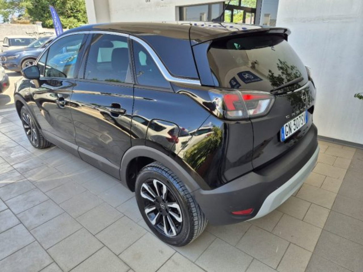 Opel Crossland 1.5 ECOTEC D 110 CV Start&Stop Elegance (4)