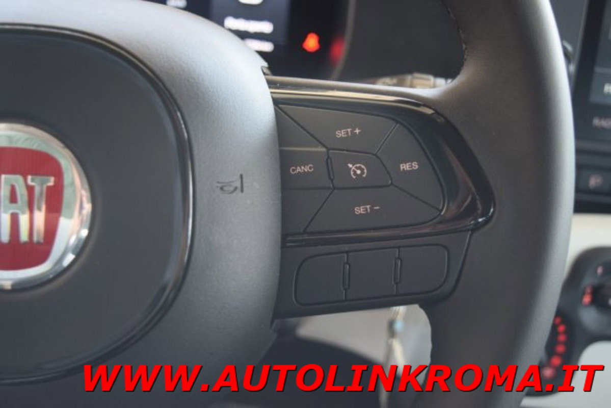 Fiat Pandina 1.0 firefly hybrid s&s 70cv (11)