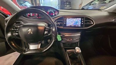 Peugeot 308 PureTech Turbo 110 S&S Active Pack (10)