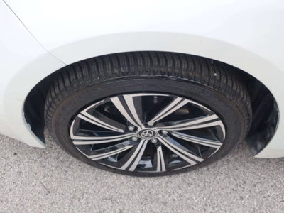 Toyota Corolla Touring Sports 1.8h Active auto (11)