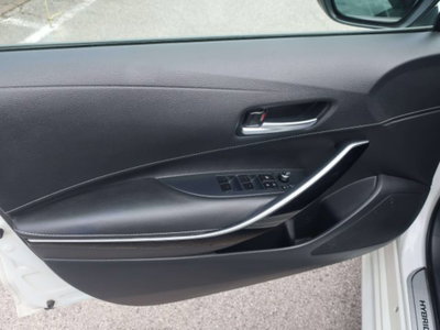 Toyota Corolla Touring Sports 1.8h Active auto (4)