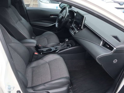 Toyota Corolla Touring Sports 1.8h Active auto (8)