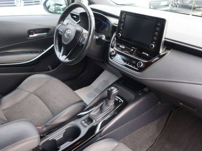 Toyota Corolla Touring Sports 1.8h Active auto (9)