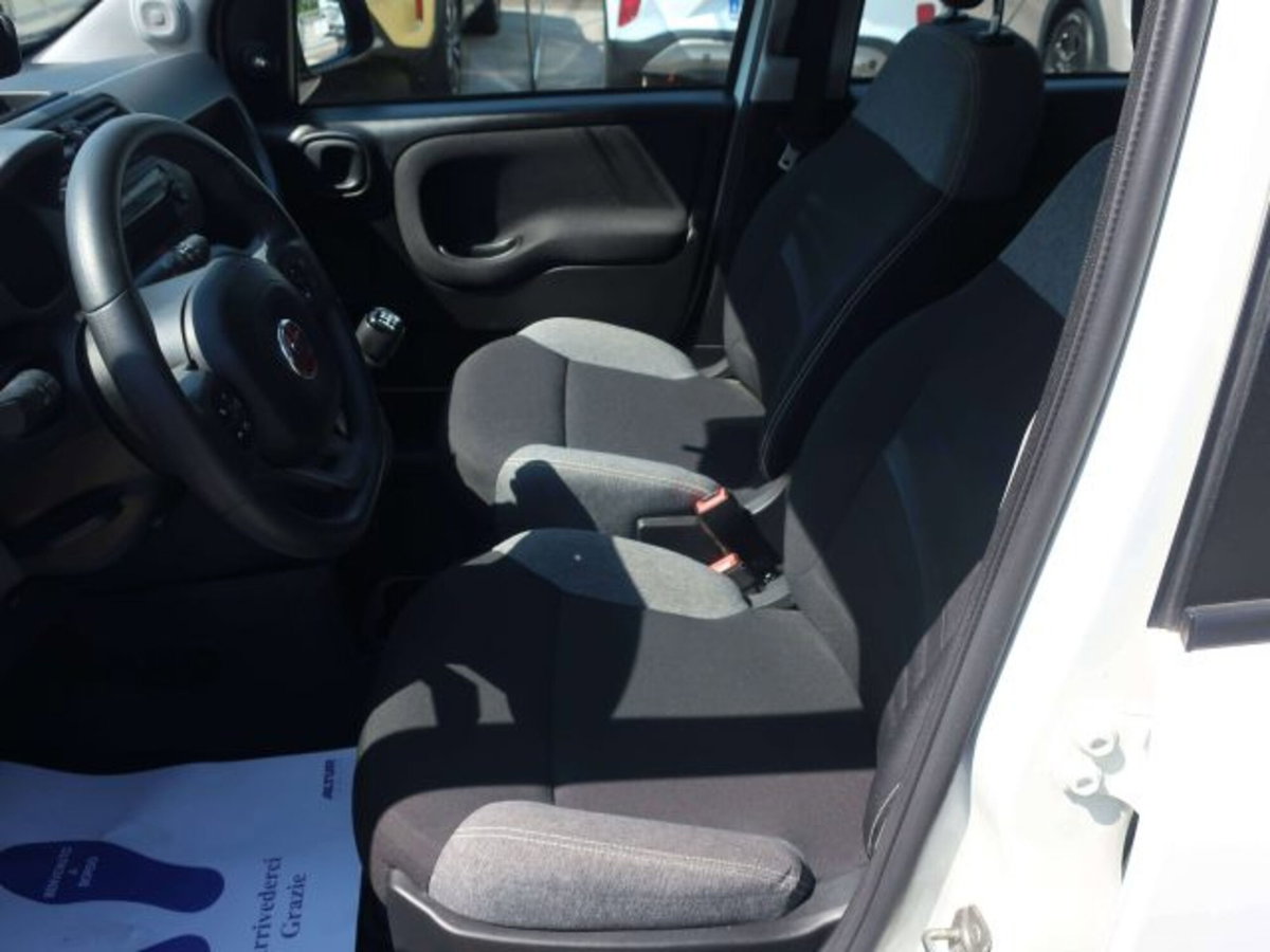 Fiat Panda 1.0 firefly hybrid s&s 70cv 5p.ti (4)