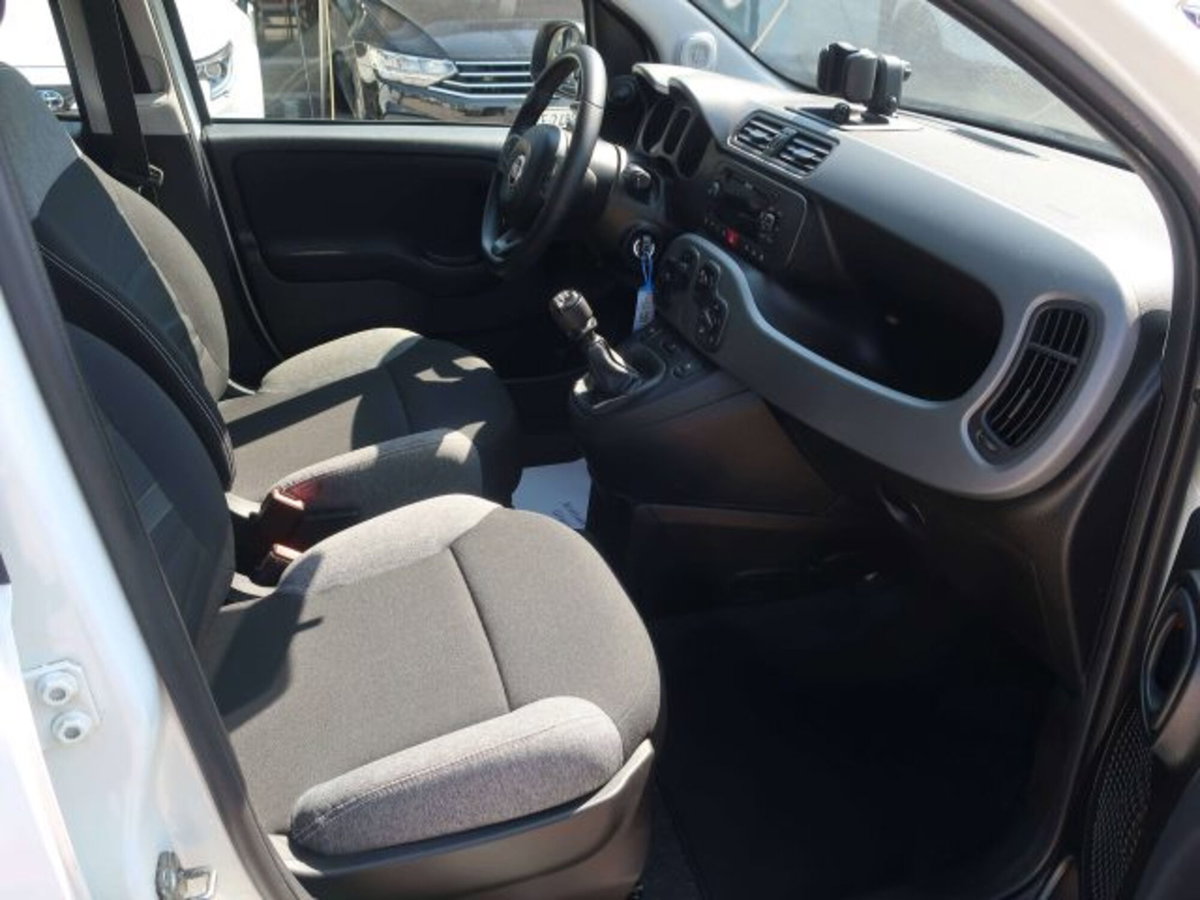 Fiat Panda 1.0 firefly hybrid s&s 70cv 5p.ti (6)