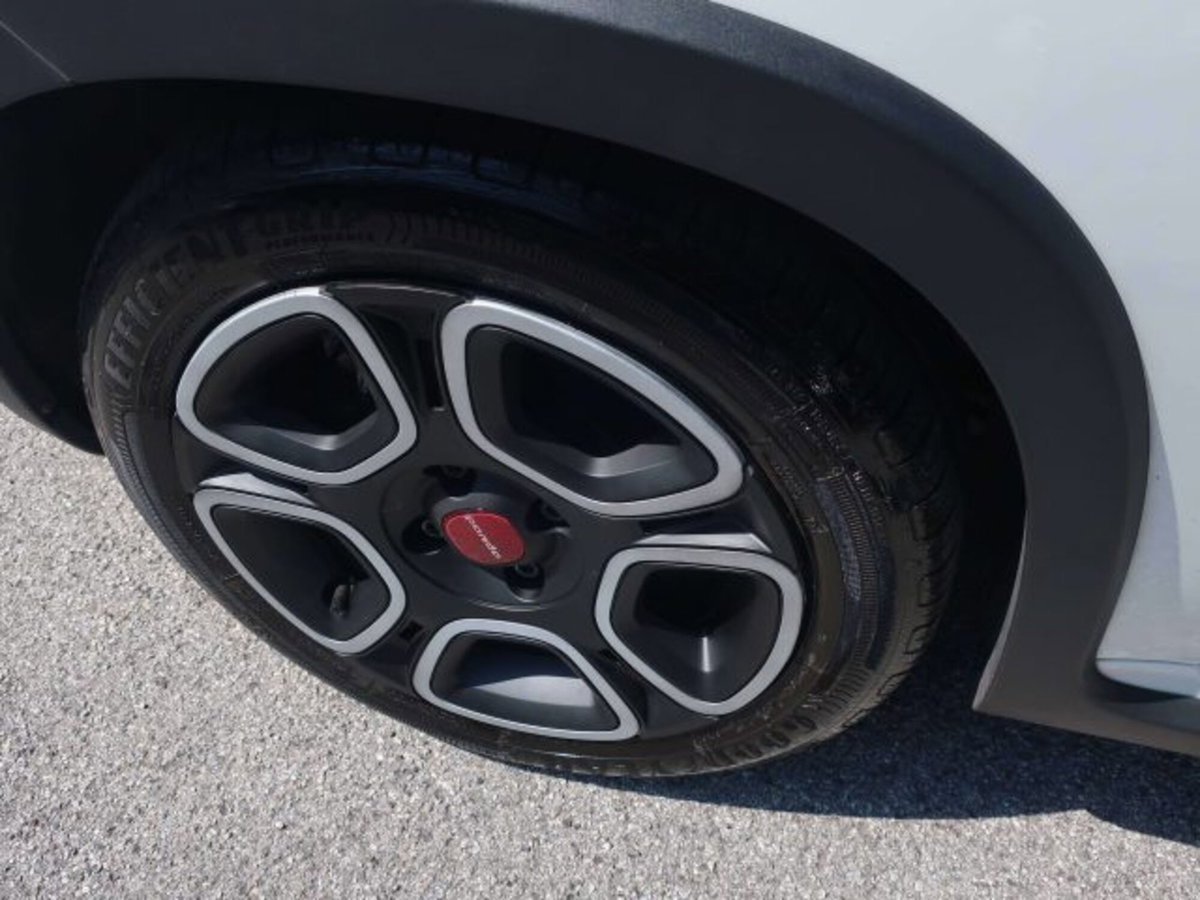 Fiat Panda 1.0 firefly hybrid s&s 70cv 5p.ti (8)