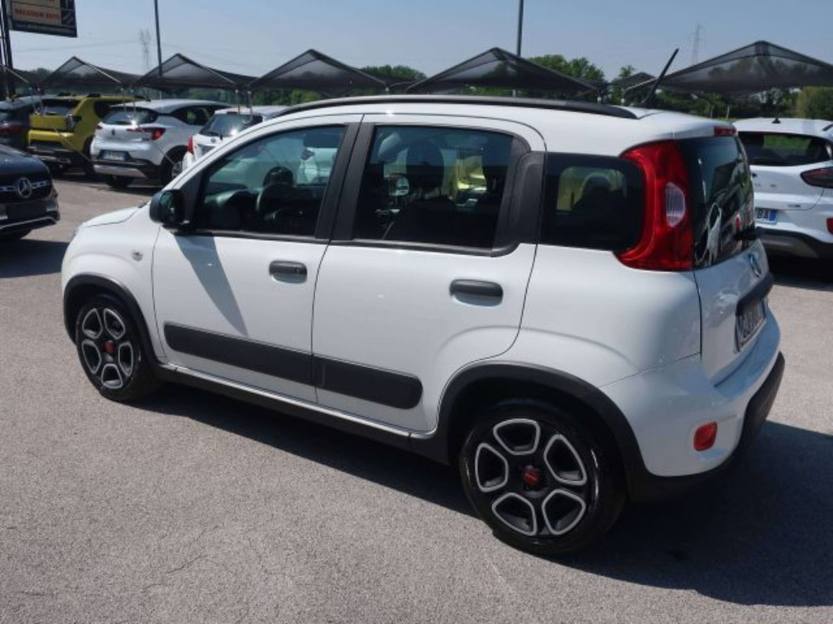 Fiat Panda 1.0 firefly hybrid s&s 70cv 5p.ti (9)