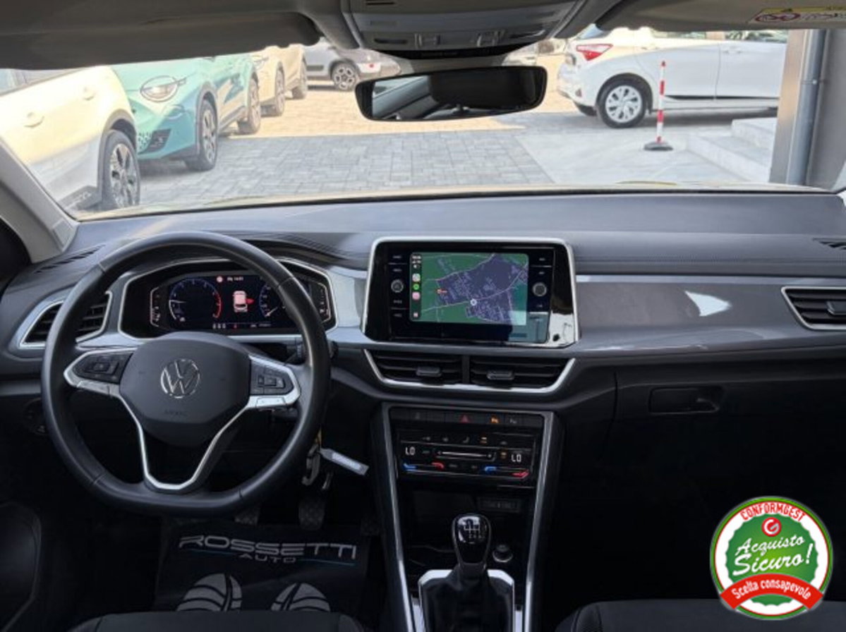 Volkswagen T-Roc 1.0 tsi Style 115cv (13)
