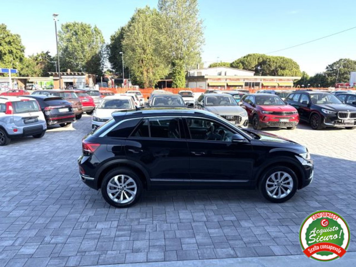Volkswagen T-Roc 1.0 tsi Style 115cv (6)