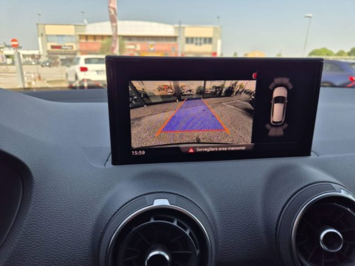 Audi Q2 Q2 30 TDI S tronic Identity Black (12)