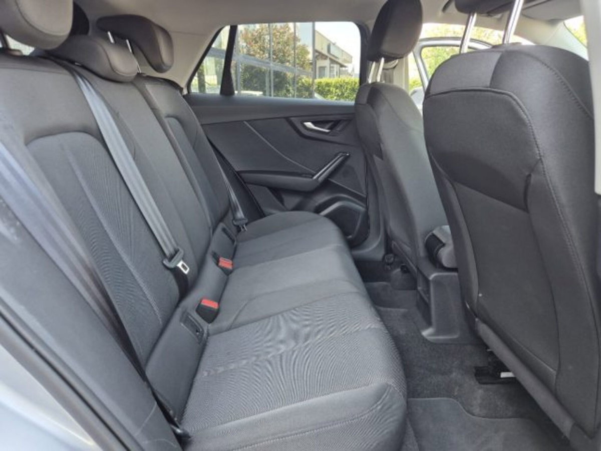 Audi Q2 Q2 30 TDI S tronic Identity Black (13)