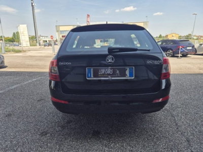 Skoda Octavia Station Wagon 1.6 TDI CR 105 CV Wagon Ambition (6)