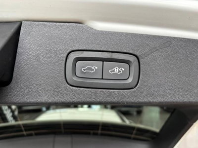Volvo V60 B3 Geartronic Momentum Business Pro (6)