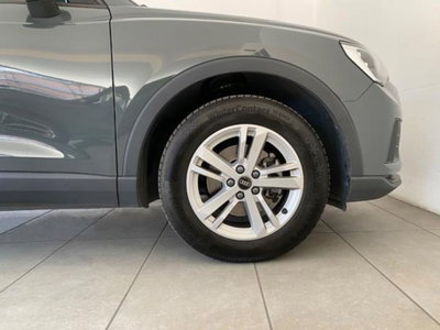 Audi Q3 35 TFSI Business (14)