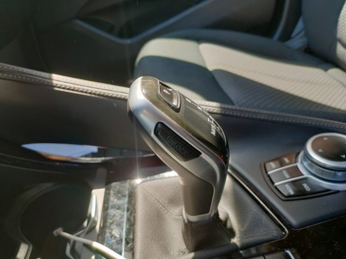 BMW X2 sDrive18d Business-X (13)