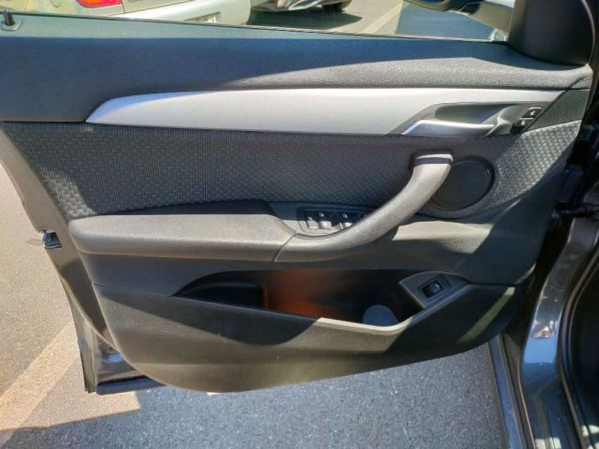 BMW X2 sDrive18d Business-X (15)