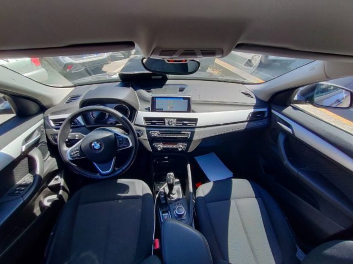 BMW X2 sDrive18d Business-X (9)