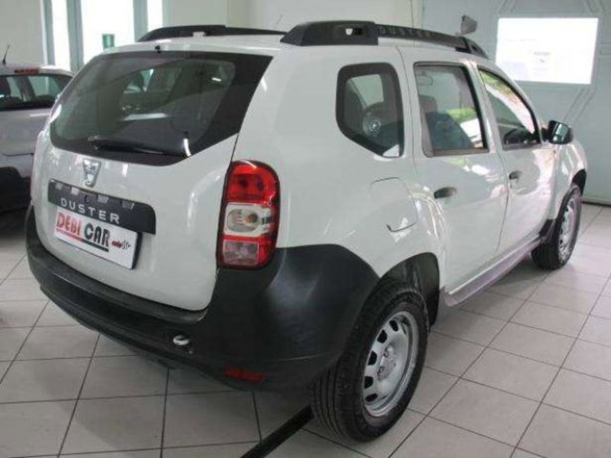 Dacia Duster 1.6 110CV 4x2 GPL Lauréate (4)