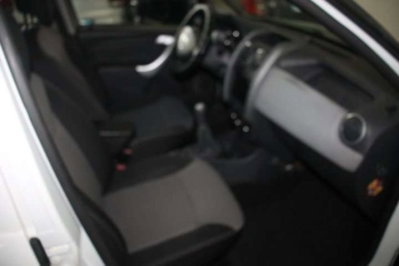Dacia Duster 1.6 110CV 4x2 GPL Lauréate (6)