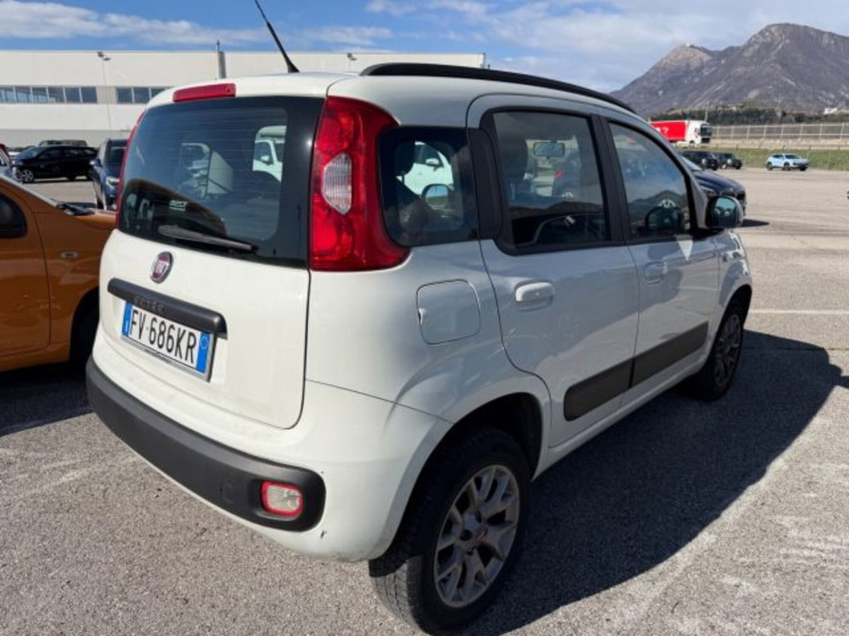 Fiat Panda 0.9 TwinAir Turbo Natural Power Lounge (4)