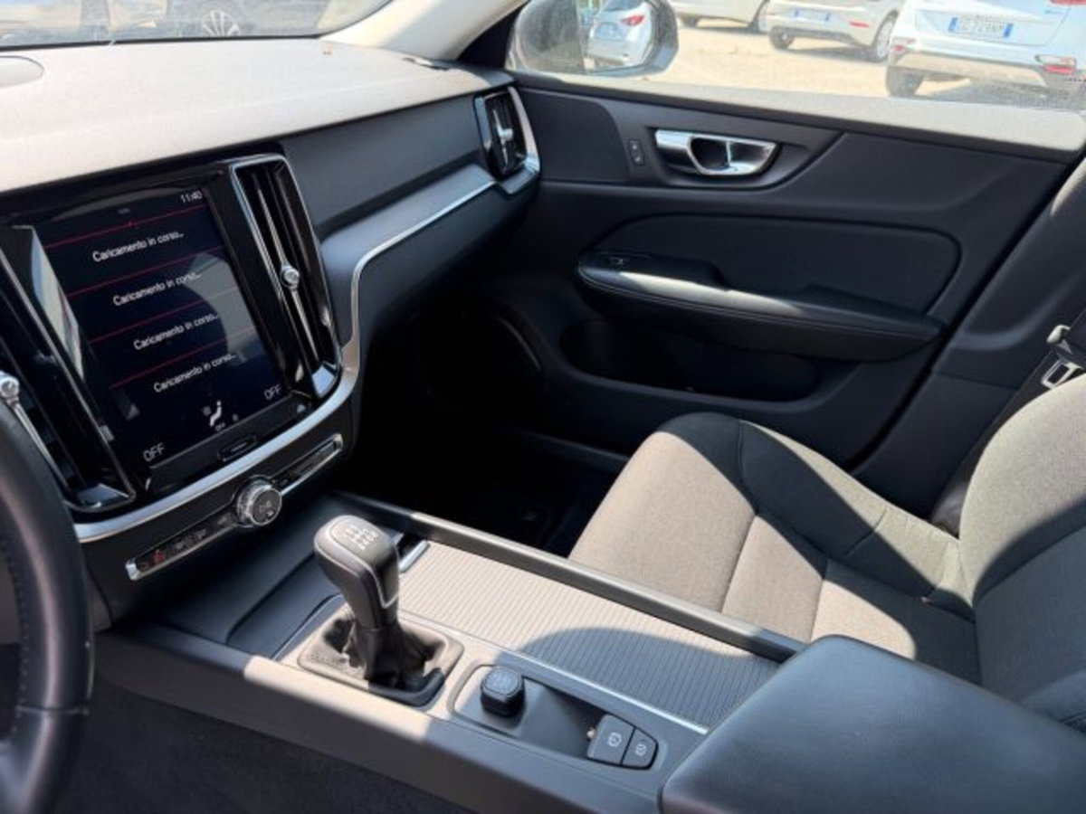 Volvo V60 D3 Momentum Business (11)