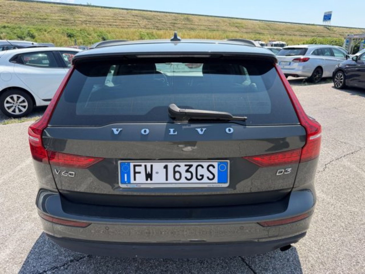 Volvo V60 D3 Momentum Business (5)
