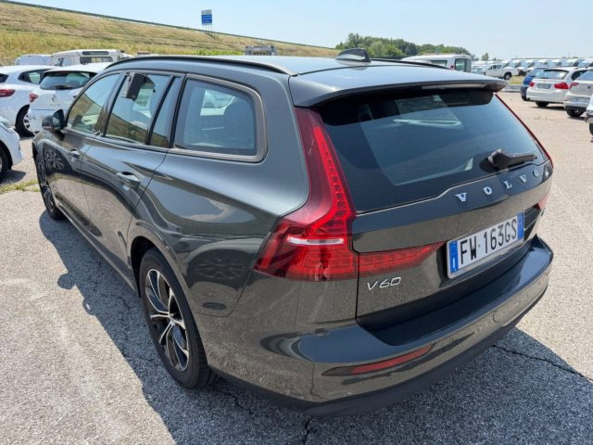 Volvo V60 D3 Momentum Business (6)