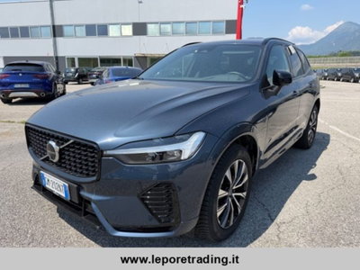 Volvo XC60 B4 (d) AWD automatico Plus Dark usata