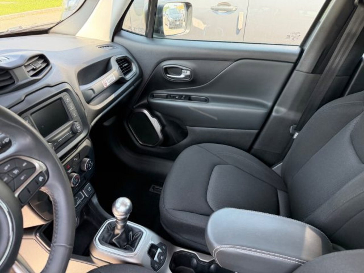 Jeep Renegade 1.6 Mjt 130 CV Longitude (11)