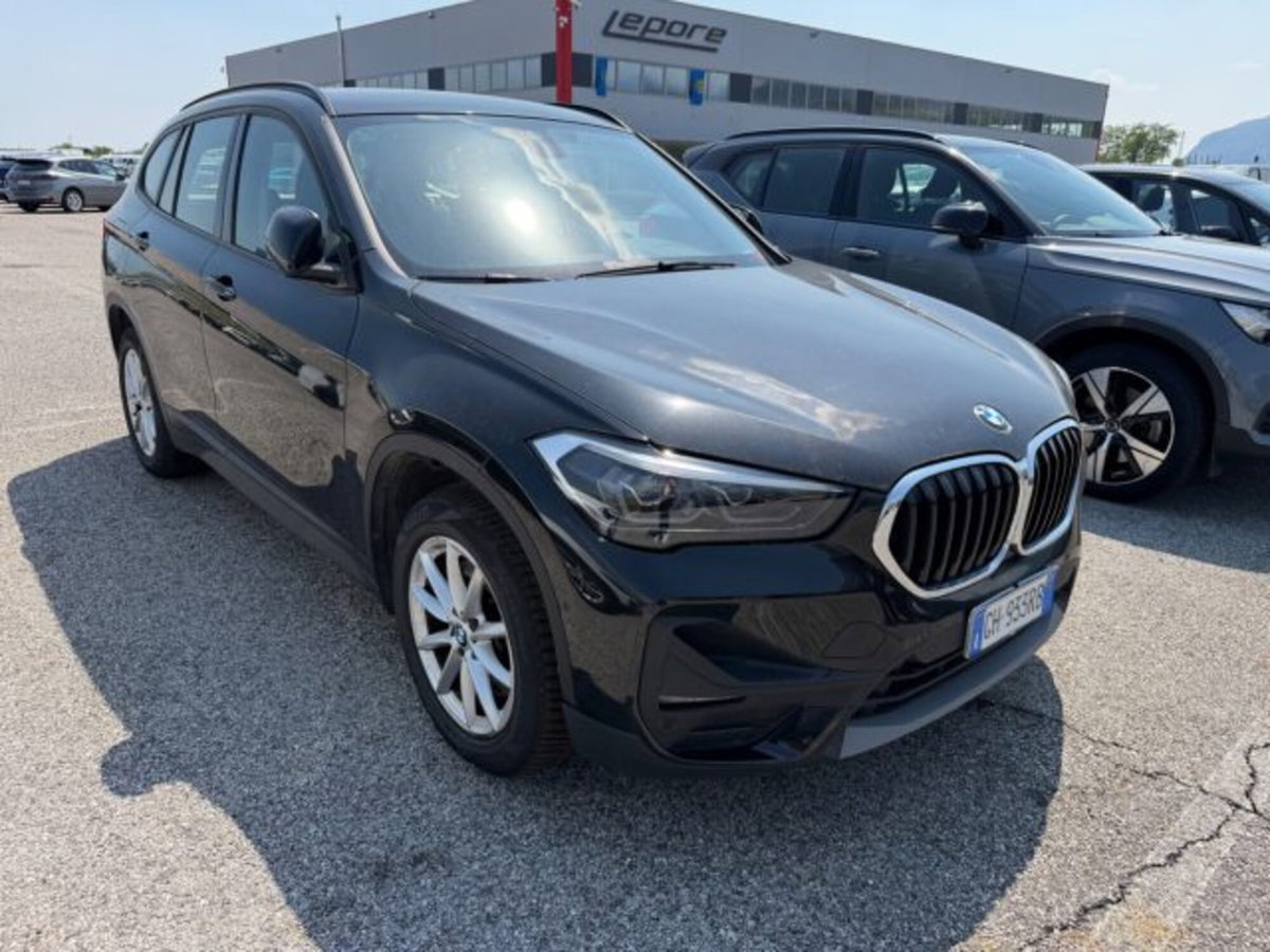 BMW X1 xDrive20d Business Advantage (3)
