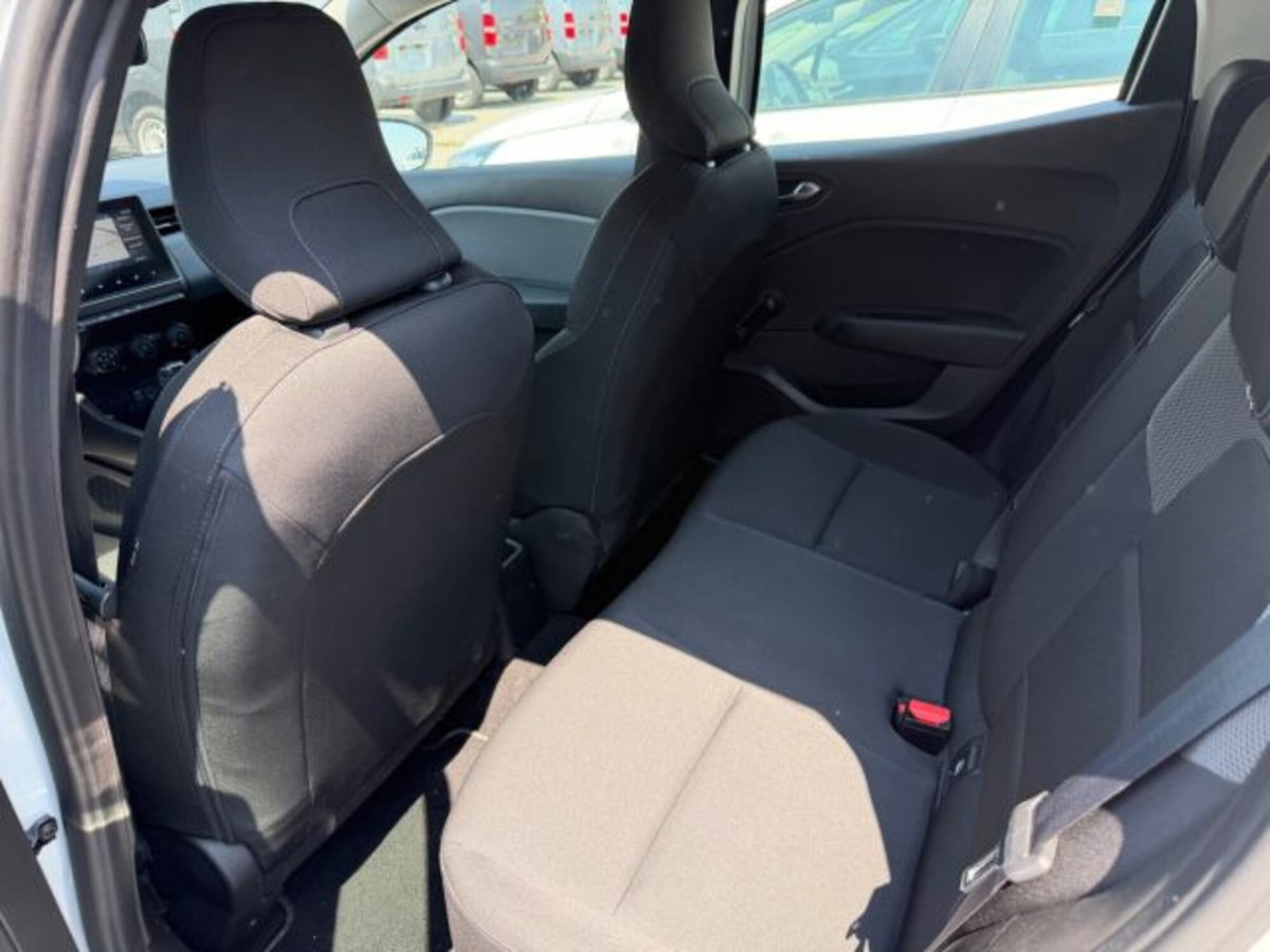 Renault Clio Blue dCi 85 CV 5 porte Business (12)