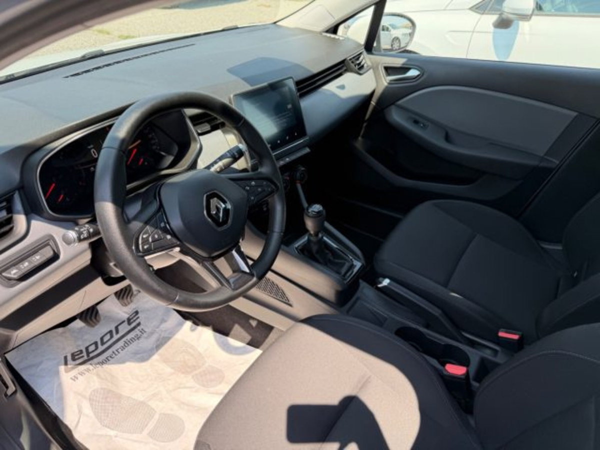 Renault Clio Blue dCi 85 CV 5 porte Business (9)