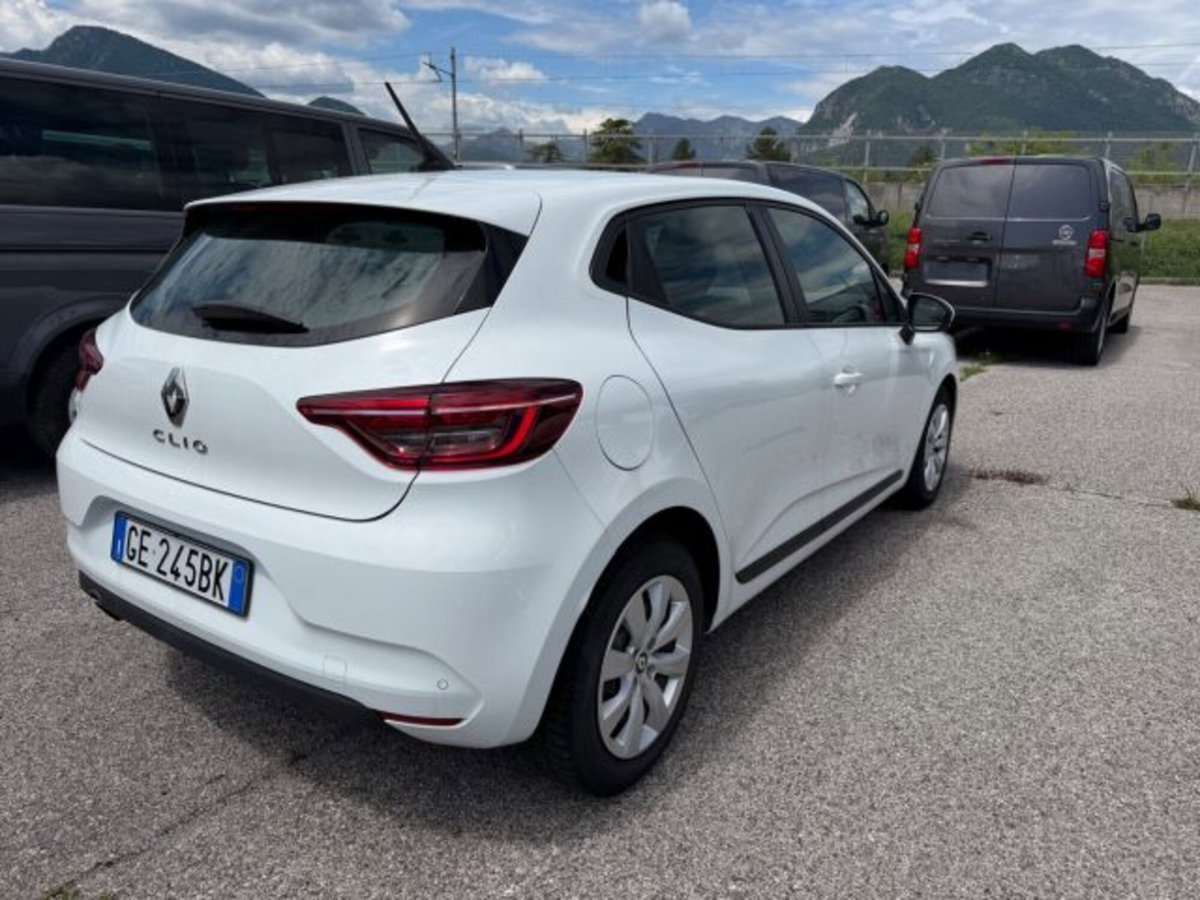 Renault Clio Blue dCi 85 CV 5 porte Business (4)