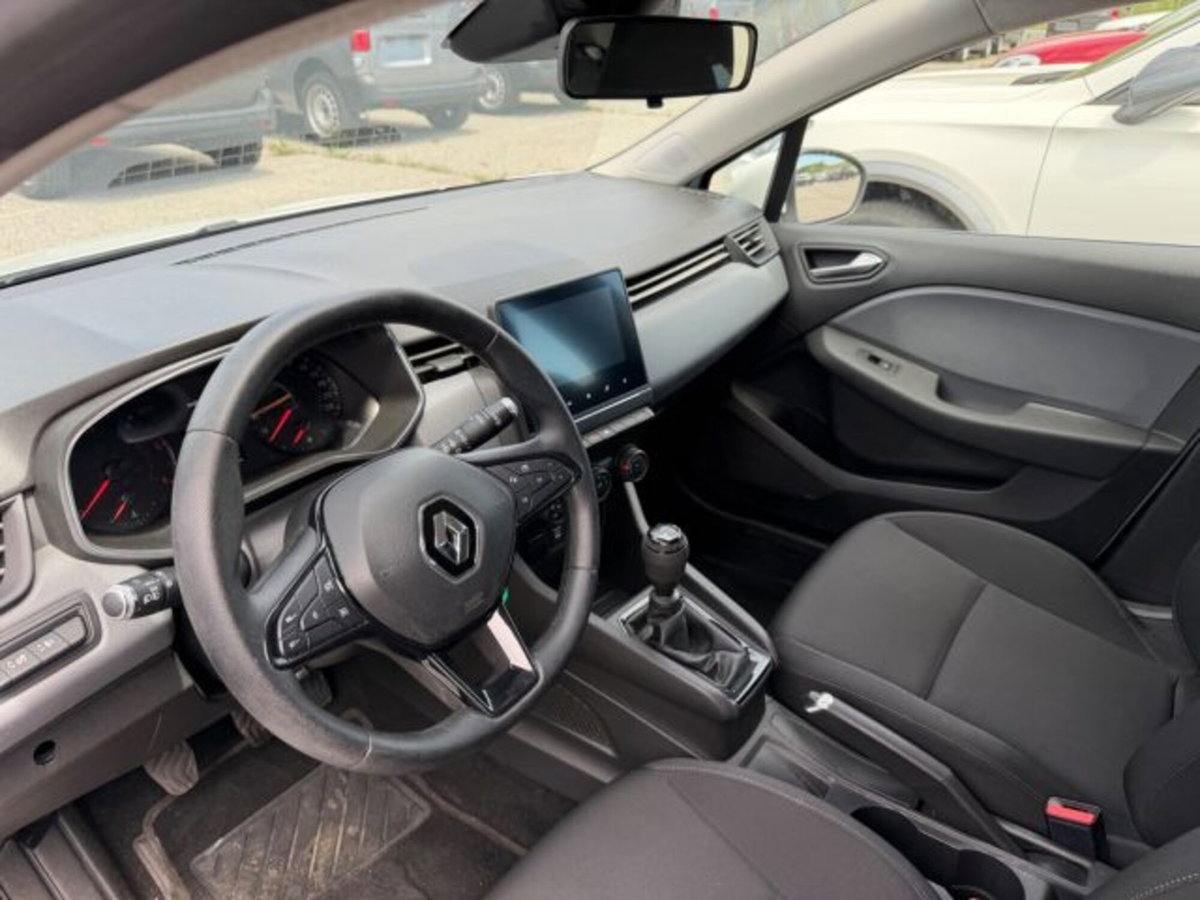 Renault Clio Blue dCi 85 CV 5 porte Business (9)