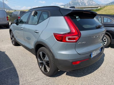 Volvo XC40 T5 Recharge Plug-in Hybrid R-design (6)