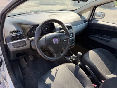 Fiat Grande Punto 1.3 MJT 75 3p.Van Active 2pt (9)
