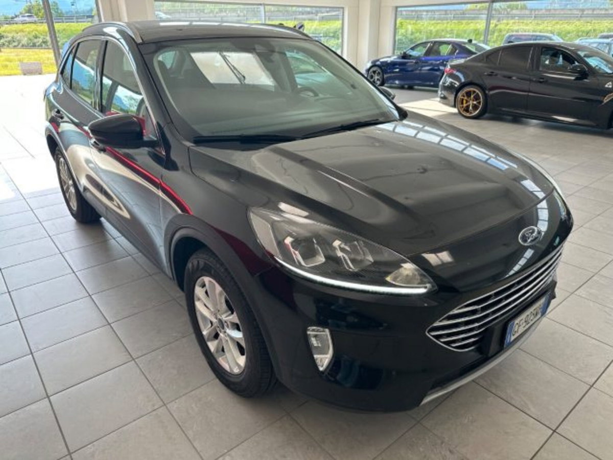 Ford Kuga 1.5 EcoBlue 120 CV 2WD Titanium (3)